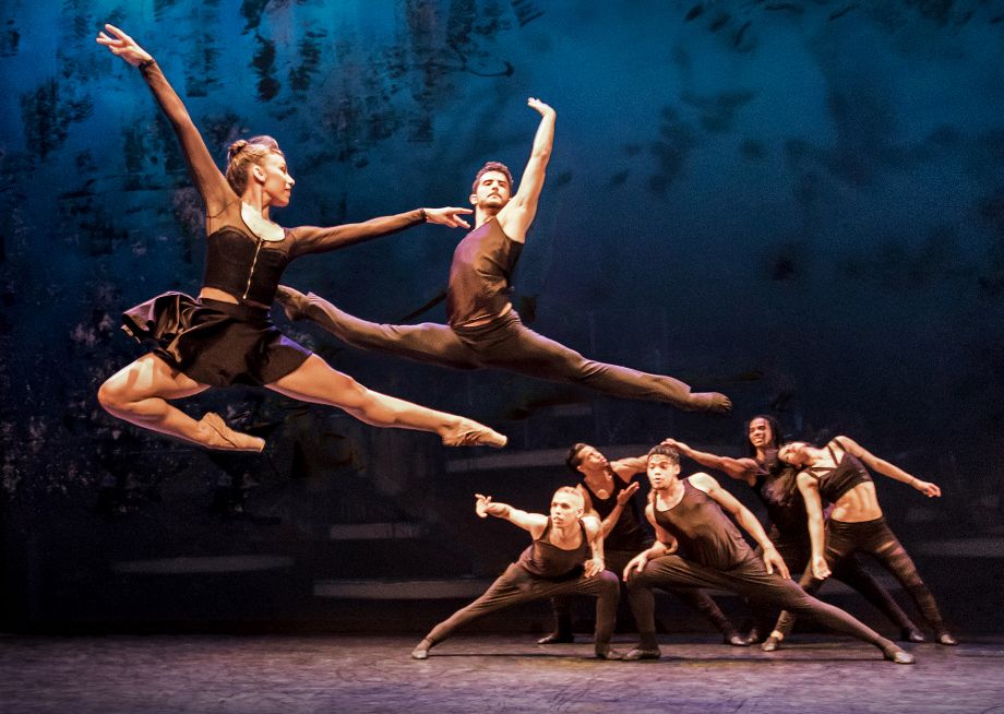 You are currently viewing Kuba meets Köln: Ballet Revolución feiert Premiere im Musical Dome Köln!